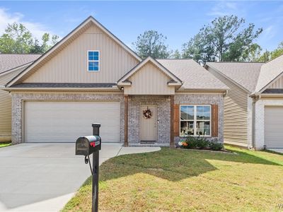 5235 University Gardens Dr