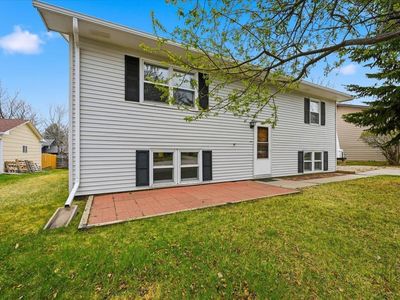 2610 Cottontail Dr