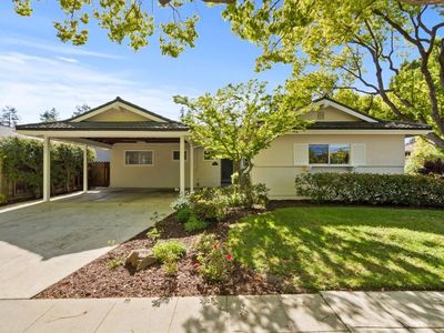 1175 Ravenscourt Ave