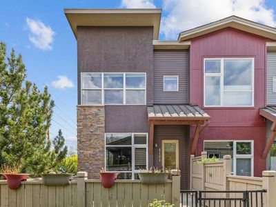 4194 Longview Ln