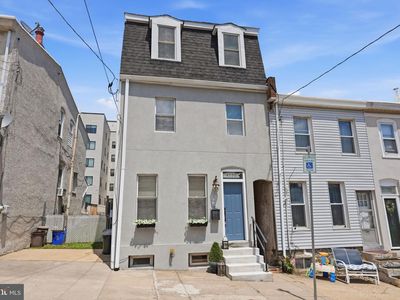 4135 Freeland Ave