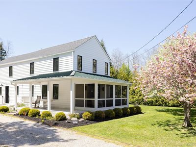 1270 Skunk Lane