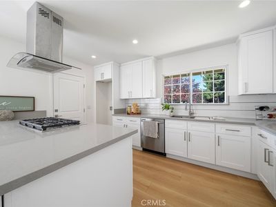 285 E McKinley Ave
