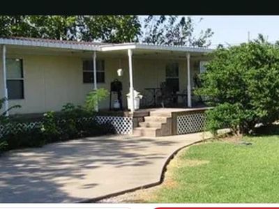 200 Cobb Ave