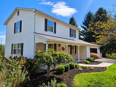 411 Ridge Ave
