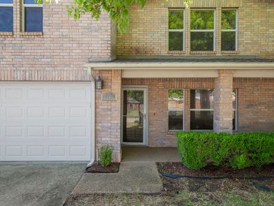 2201 Driskell Ln