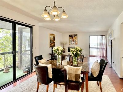 324 N Palm Dr Unit 407