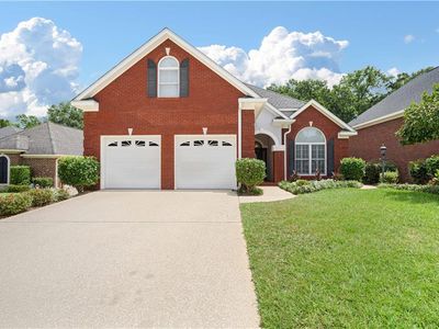 715 Natchez Trail Ct