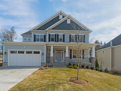 2001 Hillside Dr #L2H8Q5