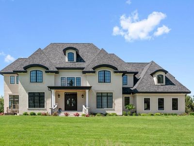 7660 Prairie Smoke Boulevard Bay S