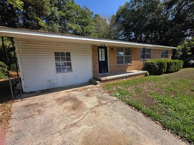13 Rocco Dr