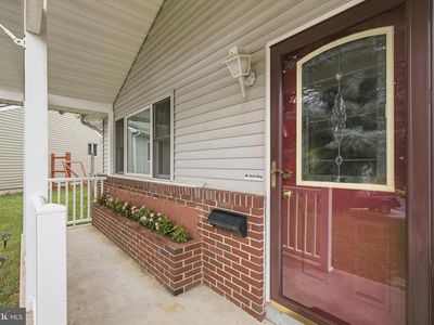 208 Devon Ct