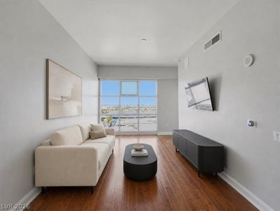 150 N Las Vegas Blvd #1602
