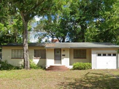 2119 MERCER Circle S
