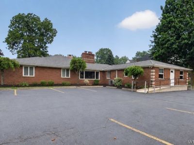 3405 Orchard Park Rd