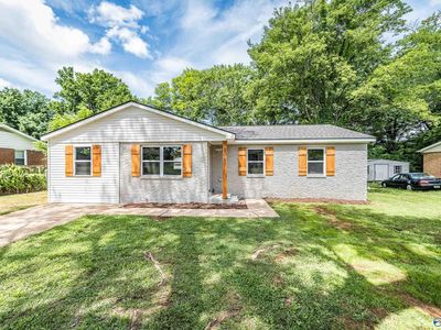 3005 Kirkland Dr NW