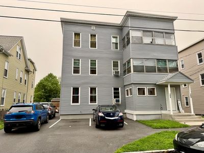 162 Narragansett Blvd