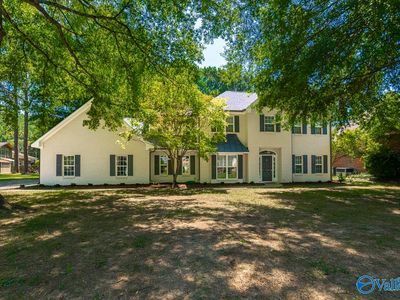 1314 Briar Hollow Trl SE