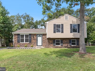 2119 Gibbons Ct