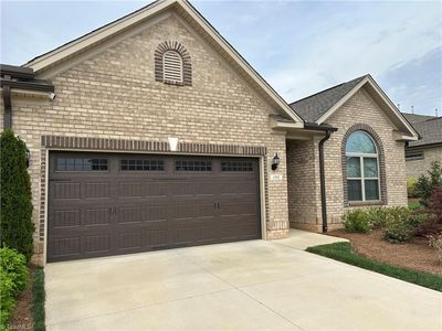 1593 Oakbluffs Dr