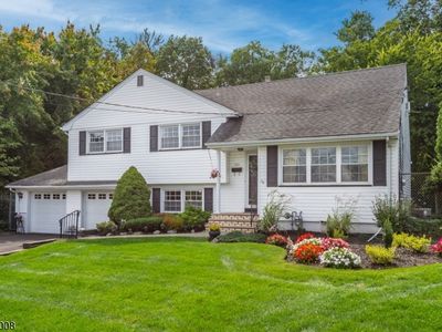 121 Bender Dr