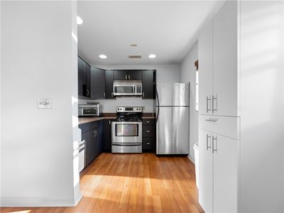 93 Spring Lake Dr APT 206