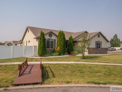 2874 N Midnight Blue Dr