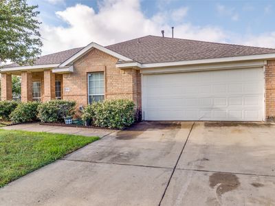 2101 Thistle Ln