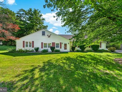 990 Ellis Woods Rd