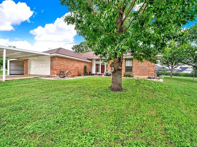 124 Country Gardens