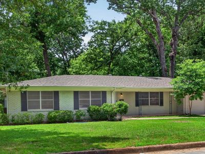 2403 Brookhaven Dr