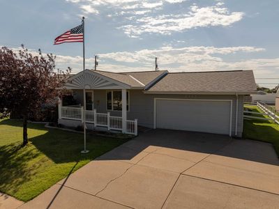 1342 Lawrence Dr
