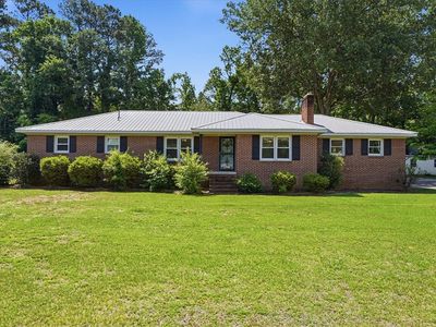 208 Skyland Dr