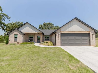4422 E Bruce Way