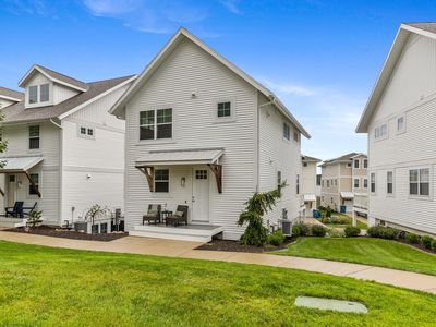 120 Kewatin Ct