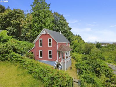 4265 Lief Erikson Dr