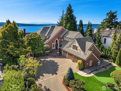 2307 Evergreen Point Road