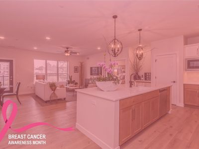 1953 1st Ave NE #203