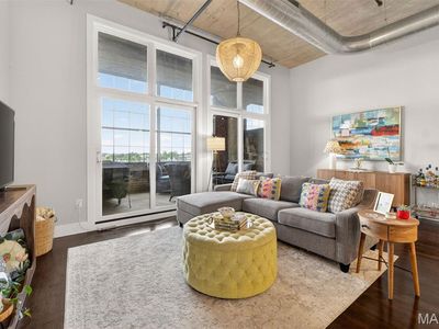 4100 Forest Park Ave APT 414