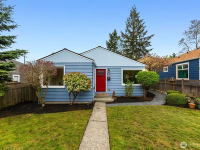 8115 34th Avenue SW