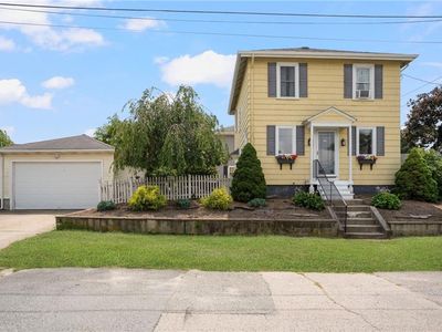 82 Cliffdale Ave