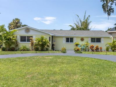 7213 PENINSULAR DRIVE