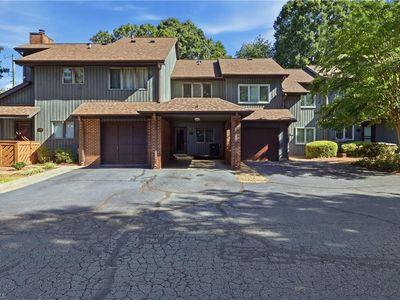 210 College Rd APT 102
