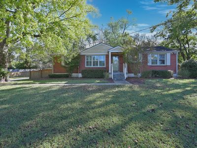 4904 Trousdale Dr