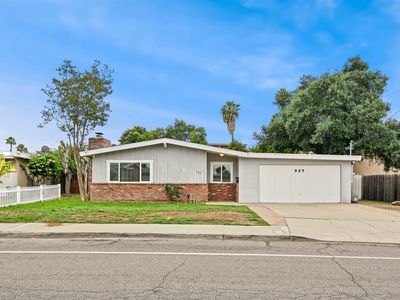 927 Gray Dr