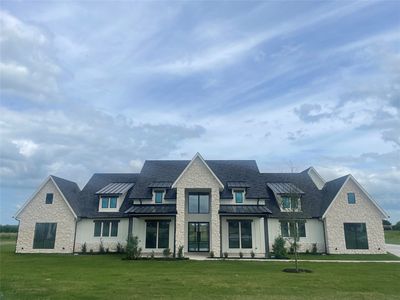 704 Cambridge Ct