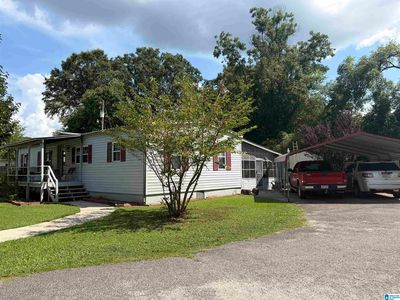 131 Laurel St