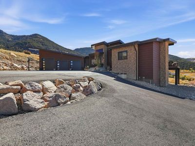 6685 Rotary Park Rd