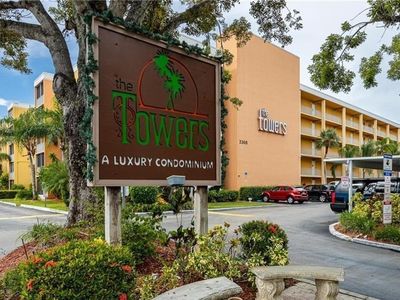 2366 E Mall Dr APT 212