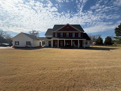 727 N County Line Rd E